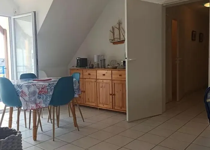 Le Croisic: 2 Pieces Avec Parking Prive A 5 Min De La - Fr-1-843-29 *